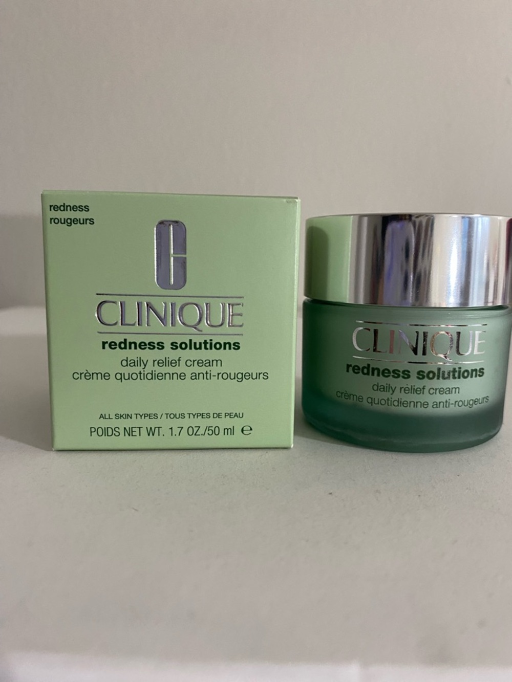Clinique Redness Solutions Daily Relief Cream 1.7oz/50ml, New In Box, Fresh